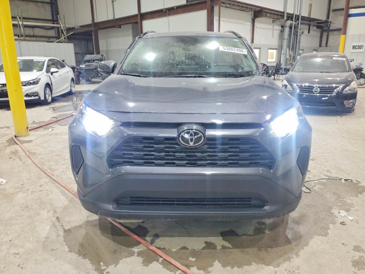 2025 Toyota Rav4 Xle - Image 5