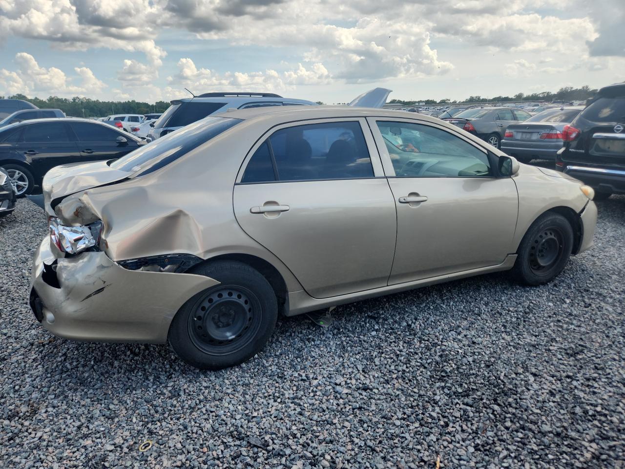 2009 Toyota Corolla Le - Image 3