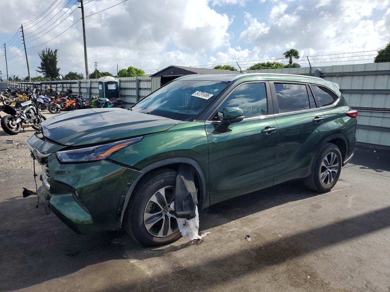 2023 Toyota Highlander Xle