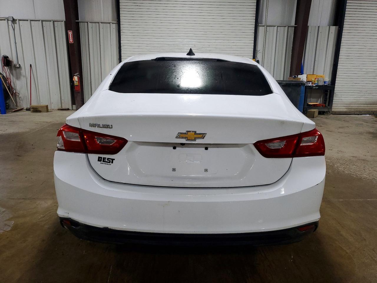 2018 Chevrolet Malibu Ls - Фото 6