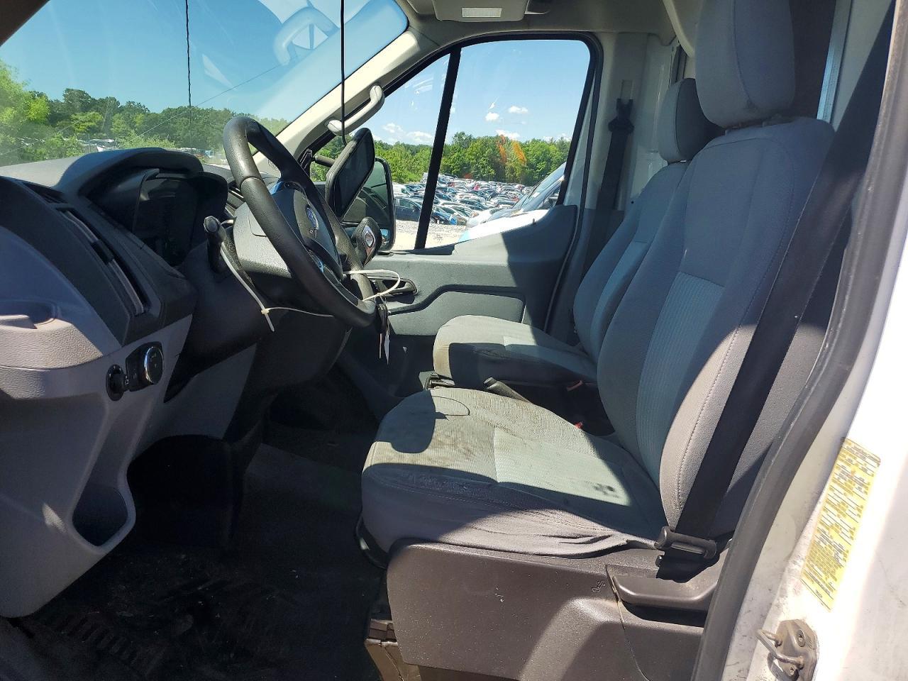 2018 Ford Transit - Delivery Truck - Image 7
