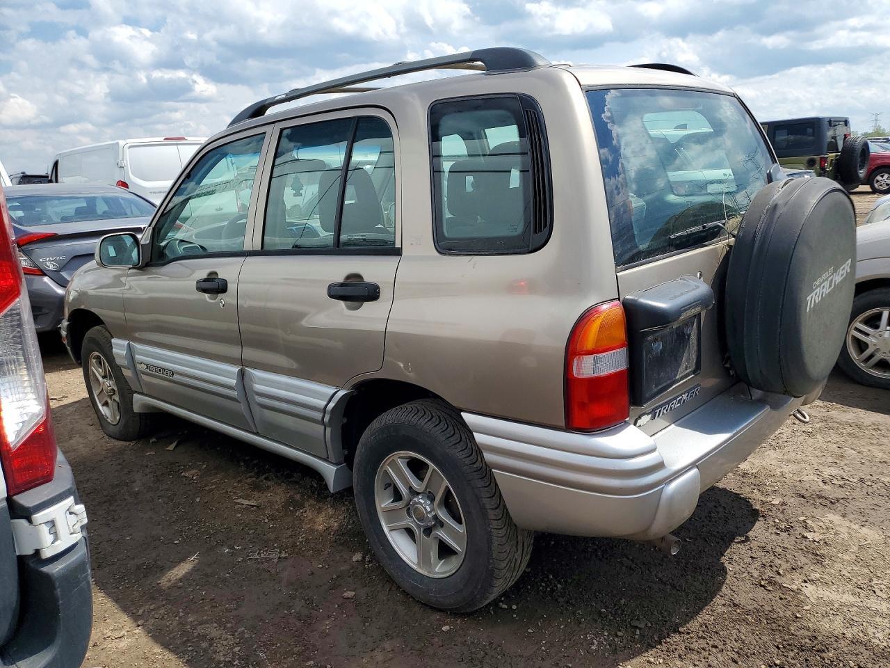 2002 Chevrolet Tracker Lt - Фото 2