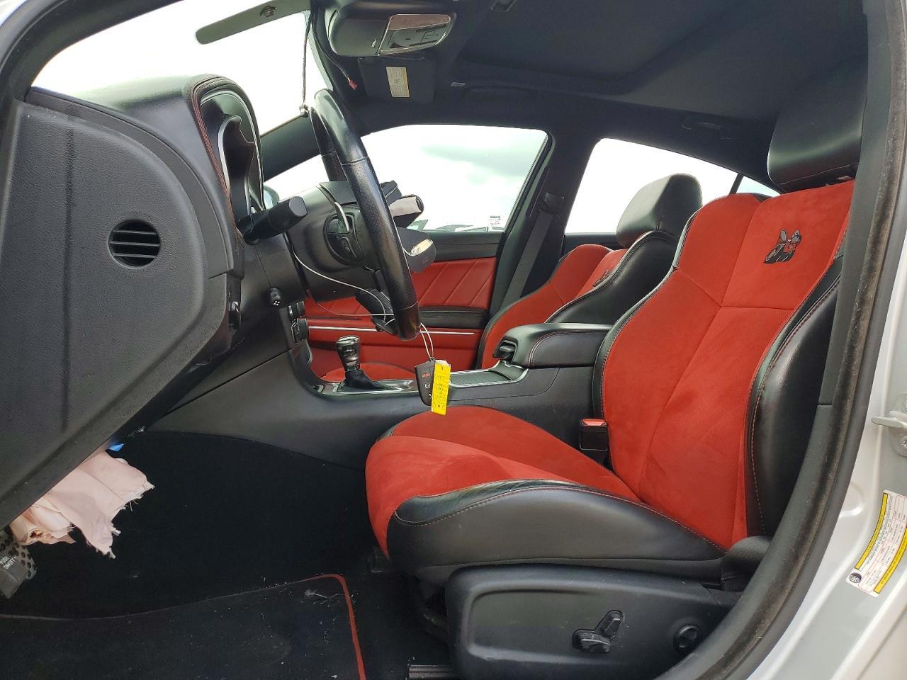 2020 Dodge Charger Scat Pack - Image 7
