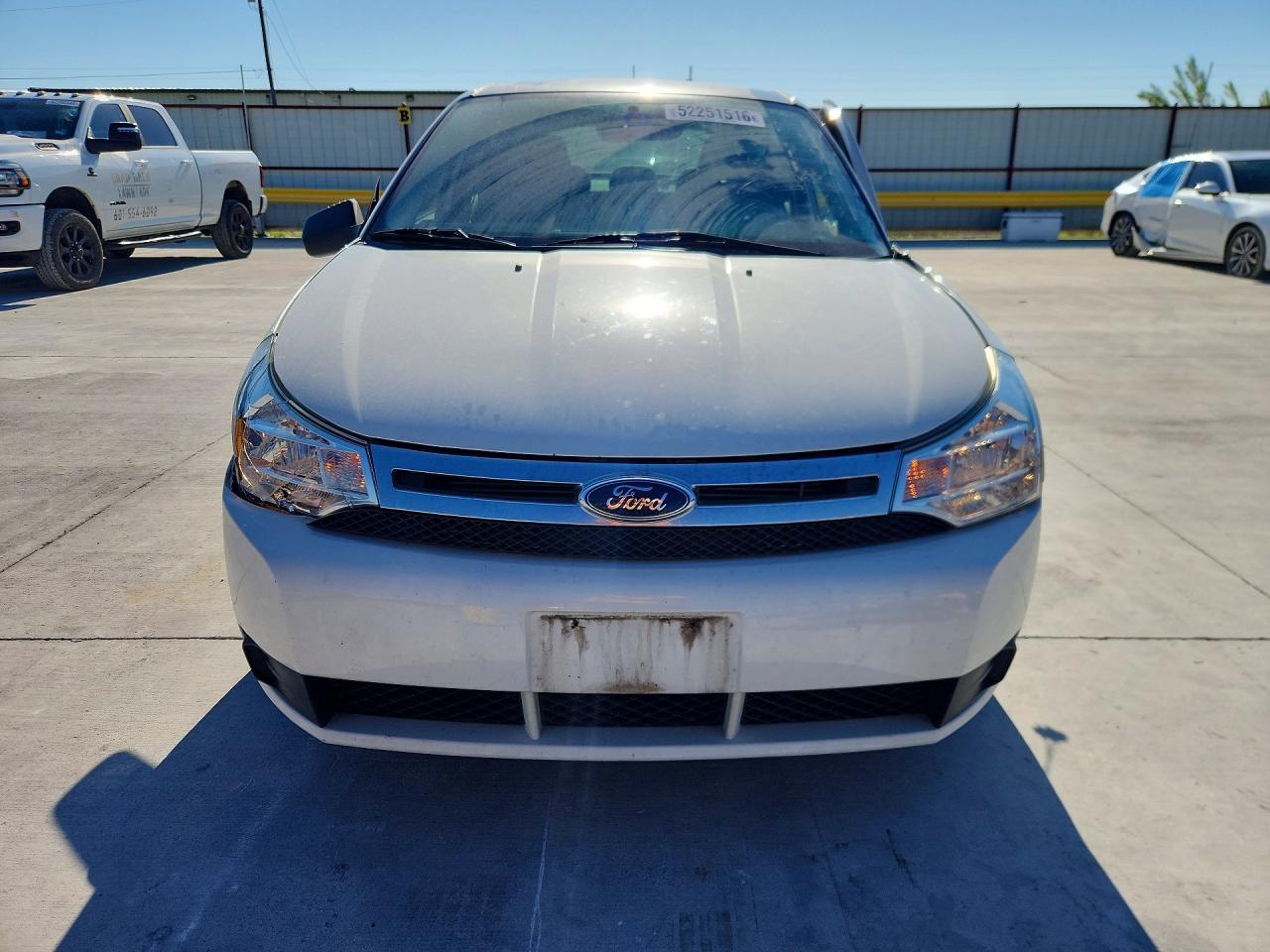 2010 Ford Focus - Image 5