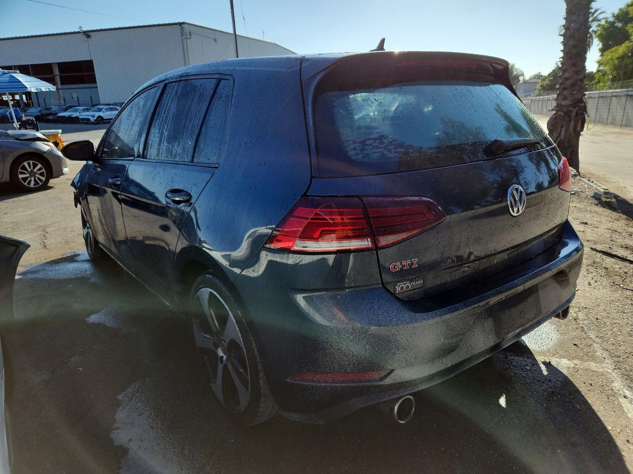 2019 Volkswagen Gti S - Фото 2