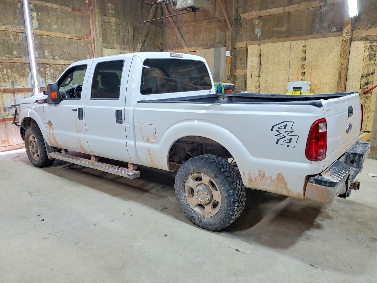 2013 Ford F350 Super Duty - Фото 2