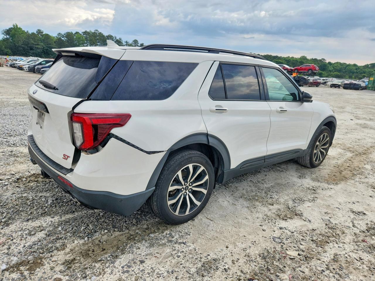 2020 Ford Explorer St - Фото 3