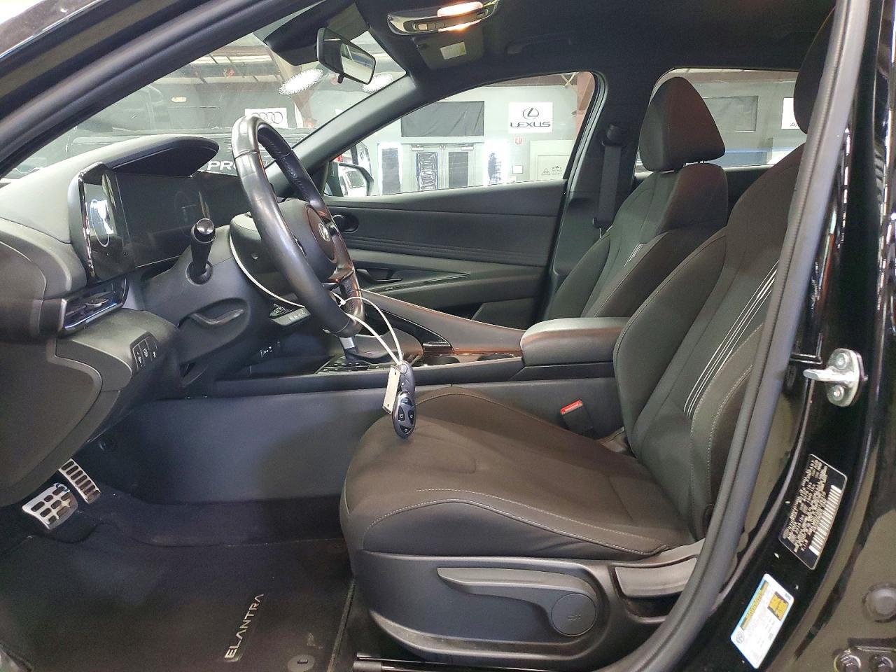 2025 Hyundai Elantra Hybrid Sel Sport - Фото 7