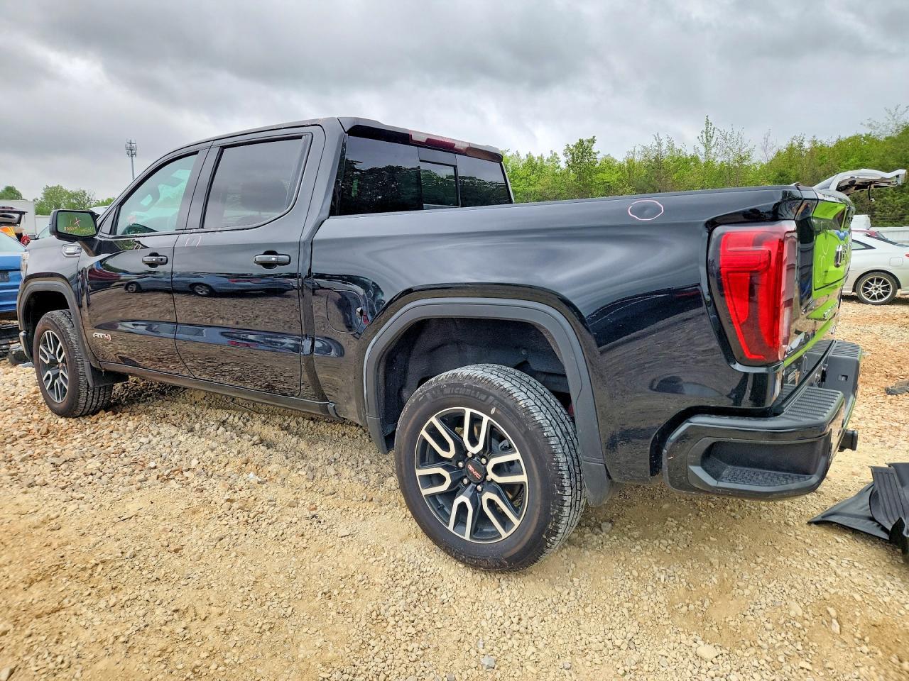 2021 GMC Sierra K1500 At4 - Image 2