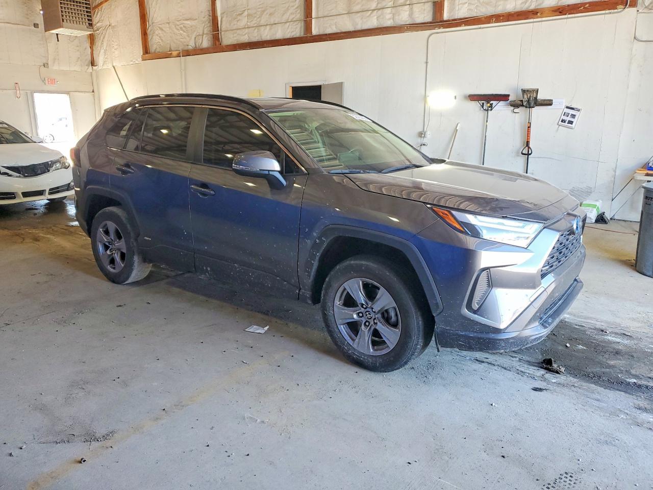 2022 Toyota Rav4 Xle - Image 4