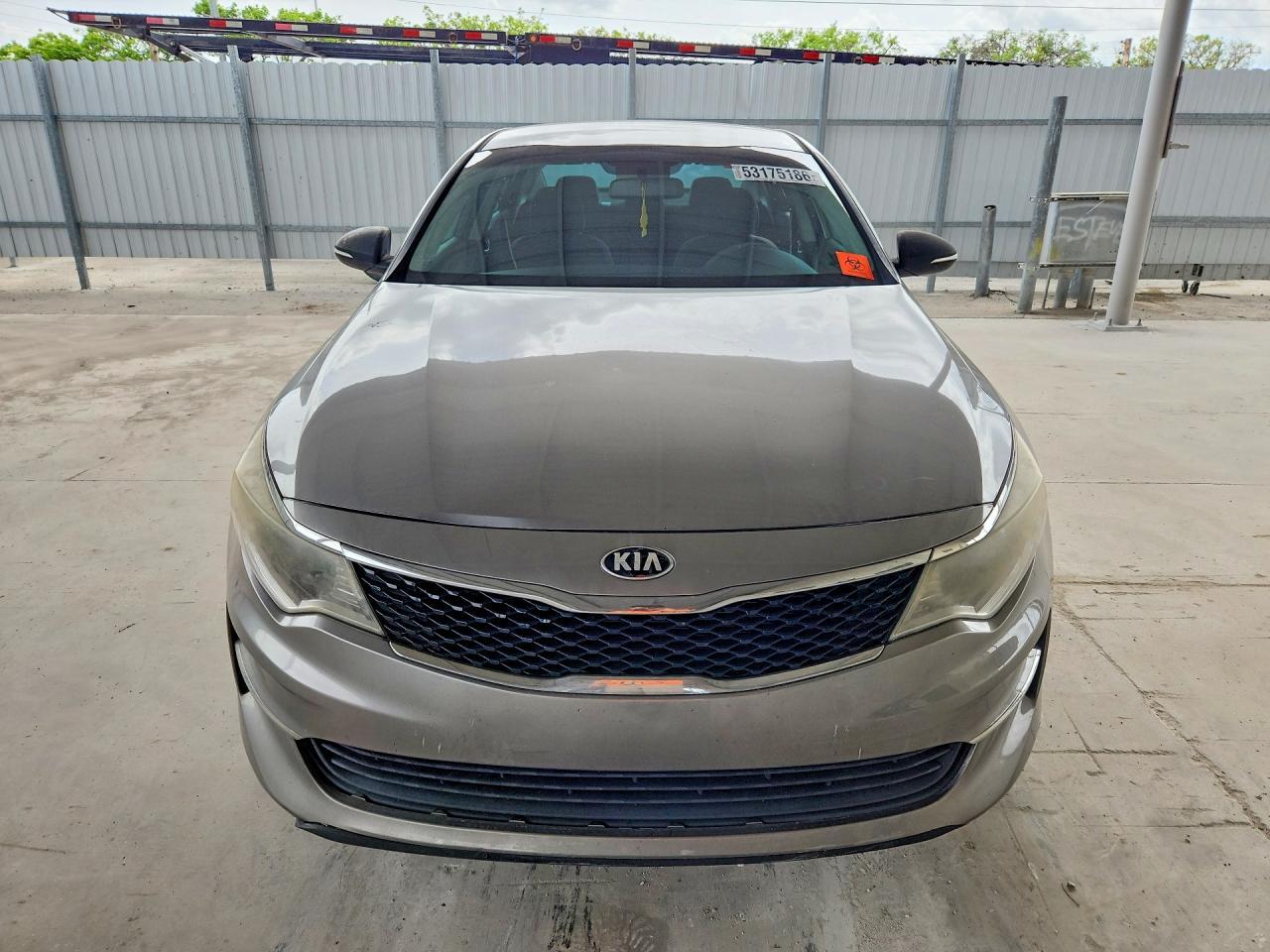 2017 Kia Optima - Фото 5