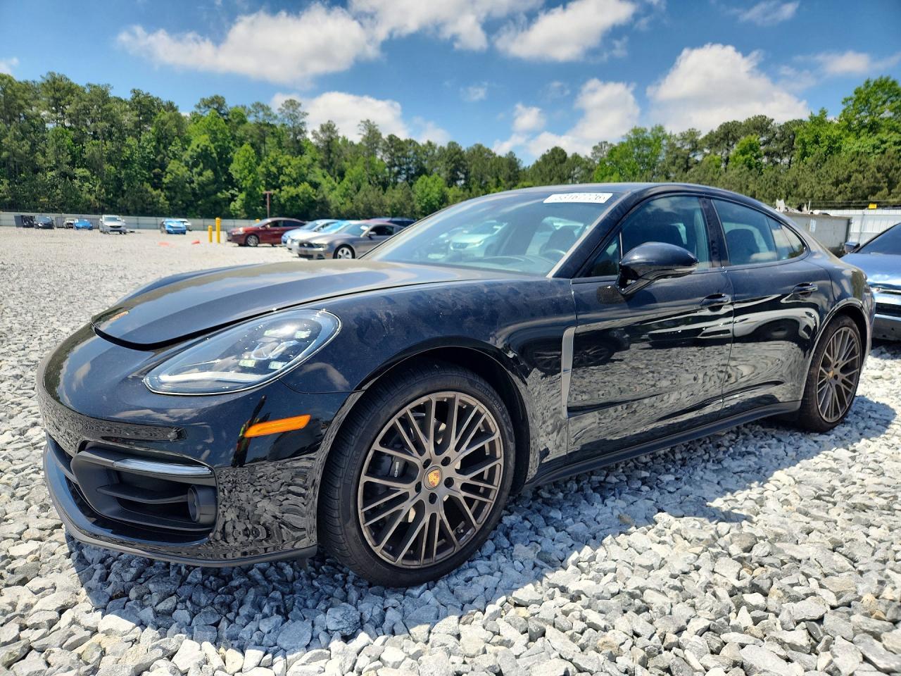 2023 Porsche Panamera Base