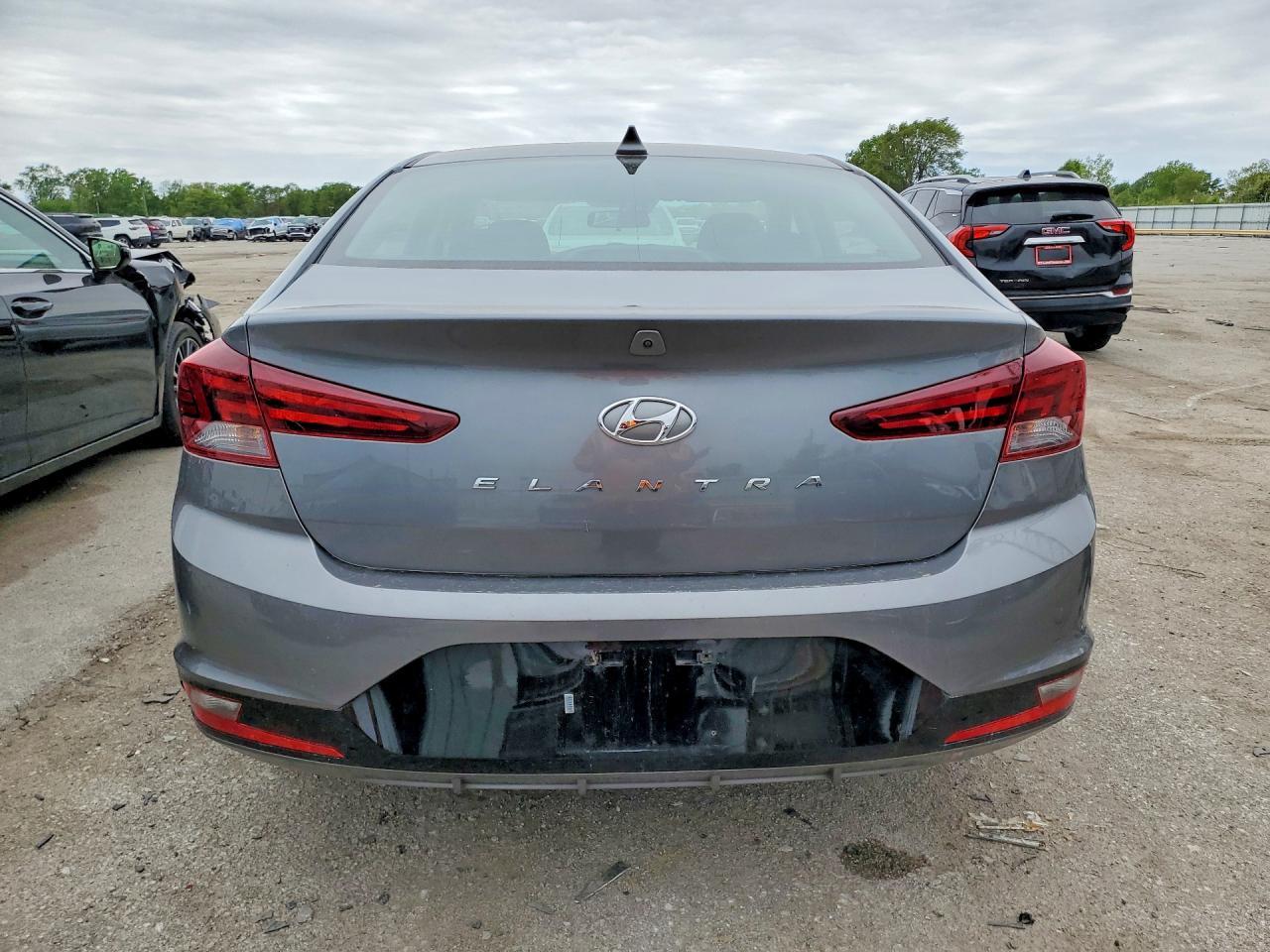 2019 Hyundai Elantra Sel - Фото 6