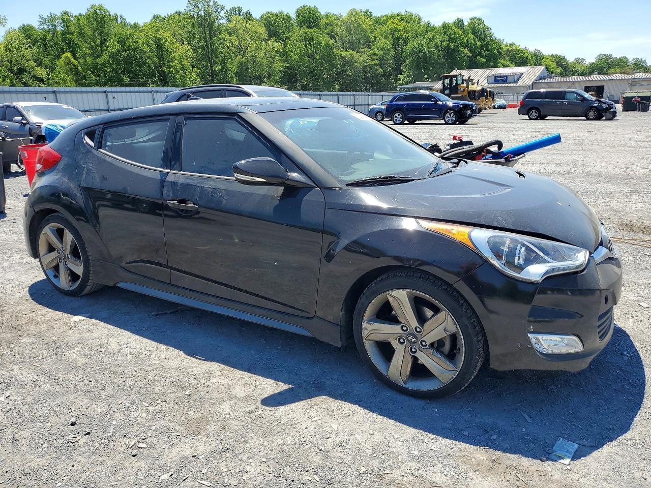2013 Hyundai Veloster Base - Фото 4