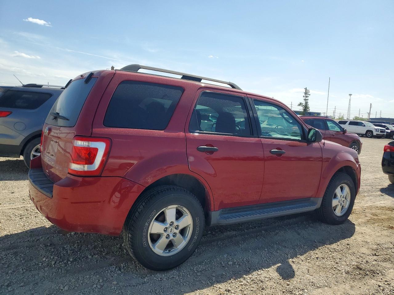 2010 Ford Escape Xlt - Фото 3