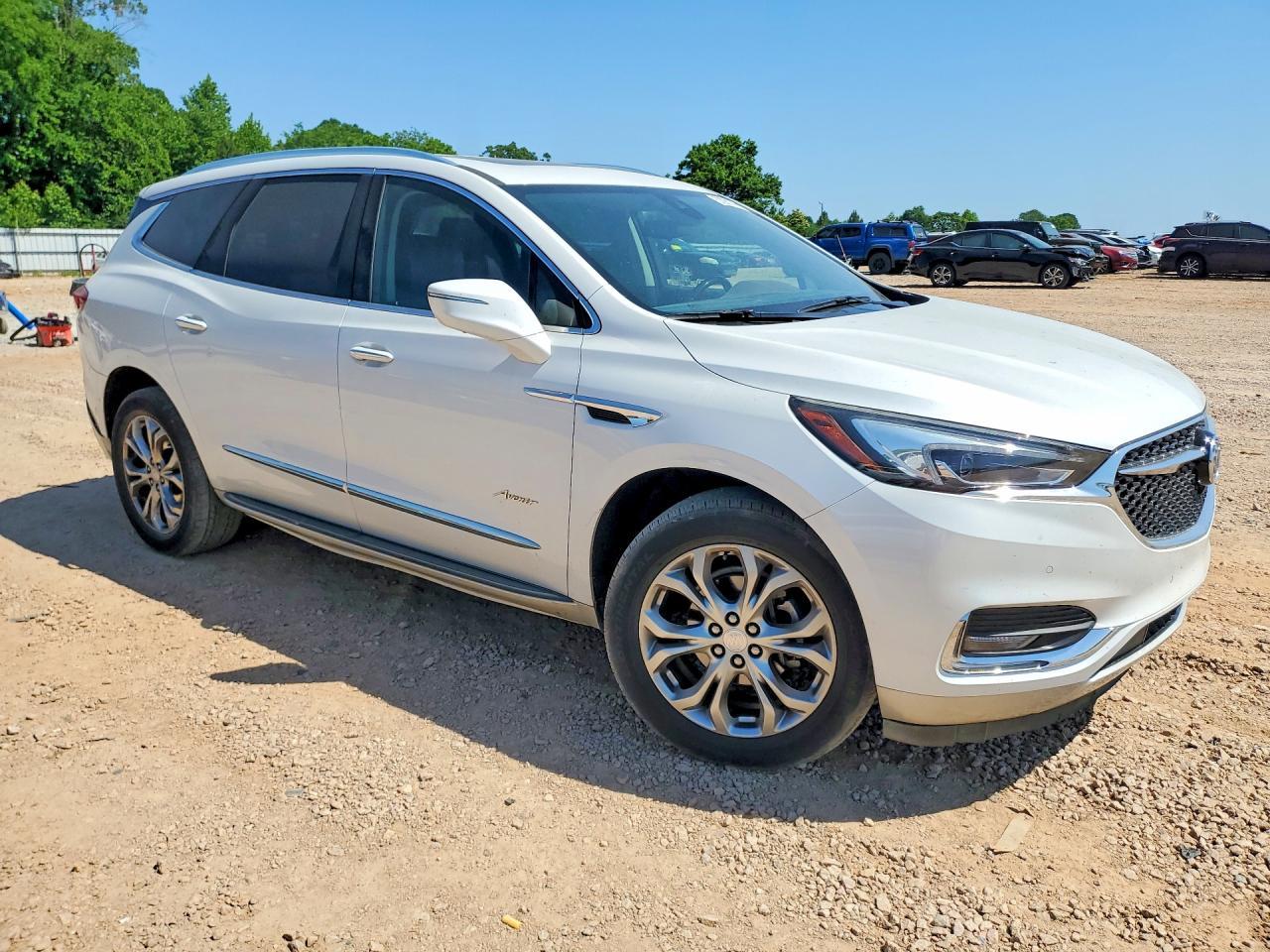 2018 Buick Enclave Avenir - Image 4