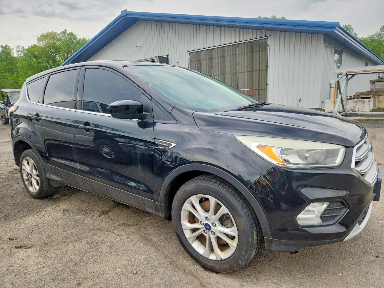 2017 Ford Escape Se - Фото 4