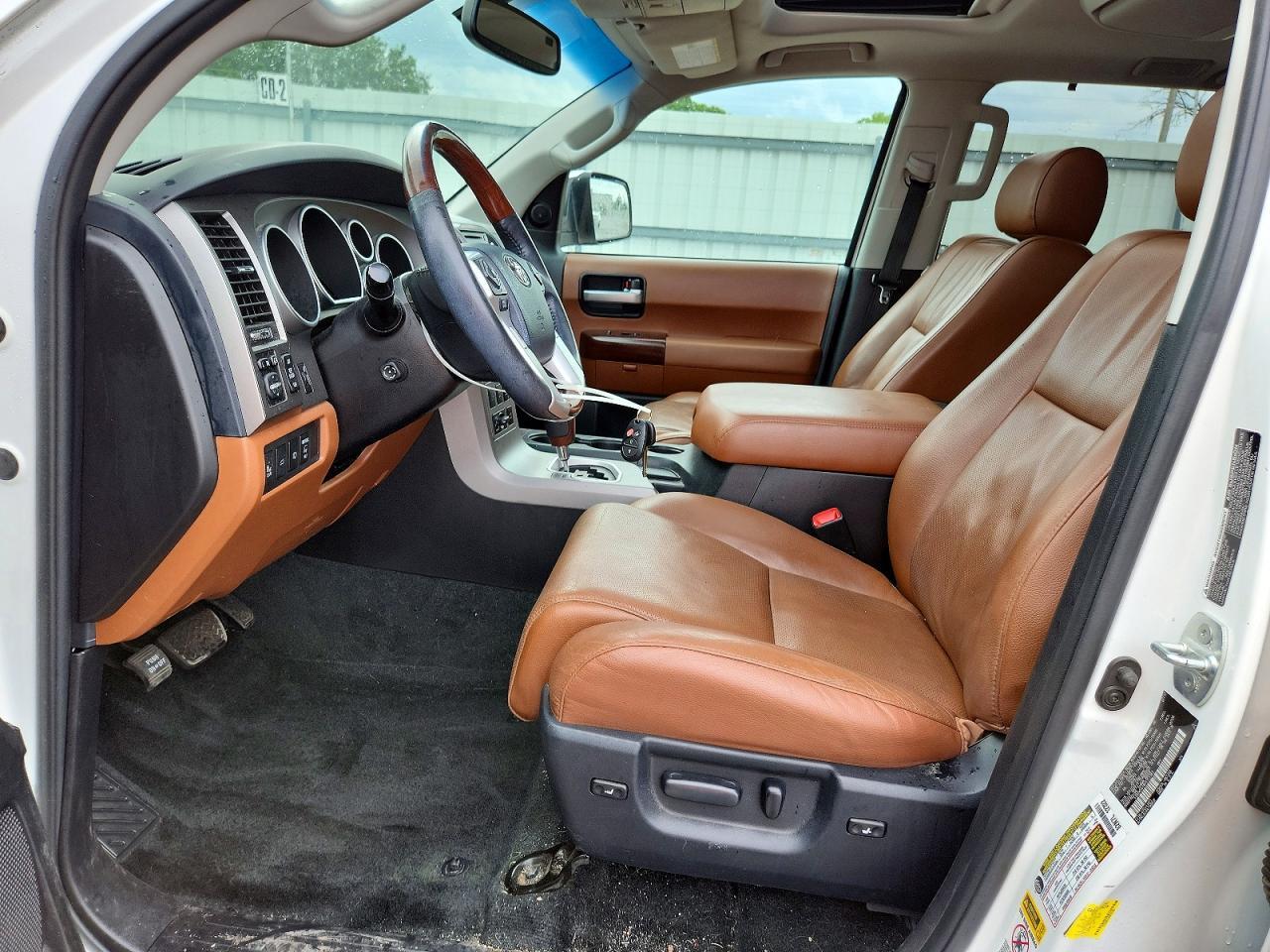 2017 Toyota Sequoia Platinum - Фото 7