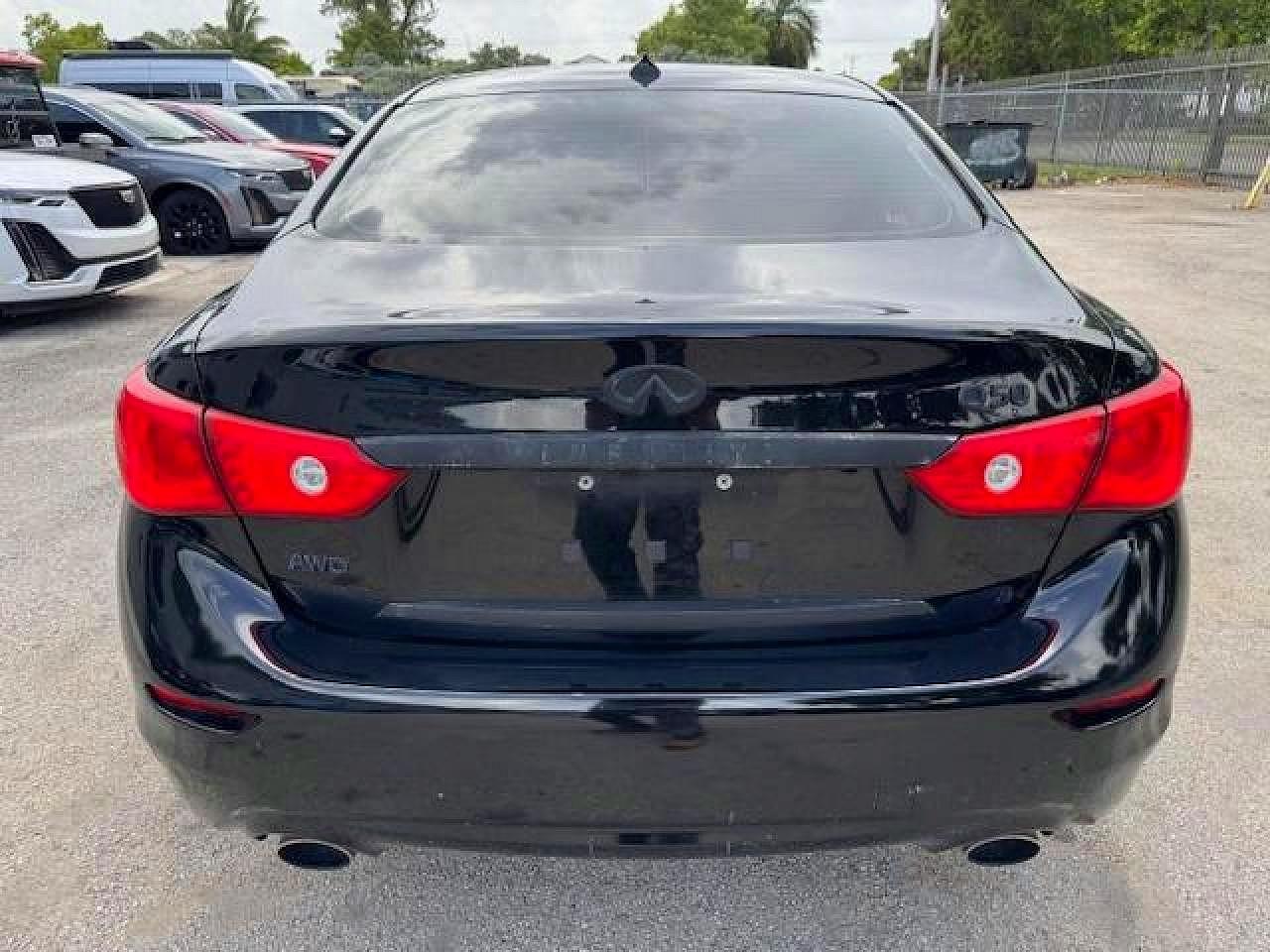 2017 Infiniti Q50 3.0T Premium - Image 6