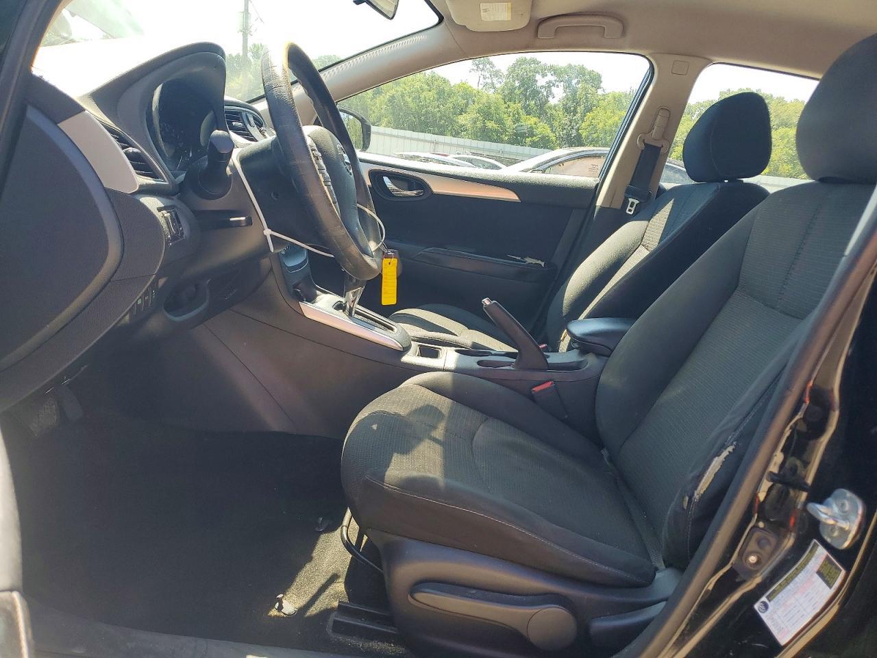 2016 Nissan Sentra S - Фото 7