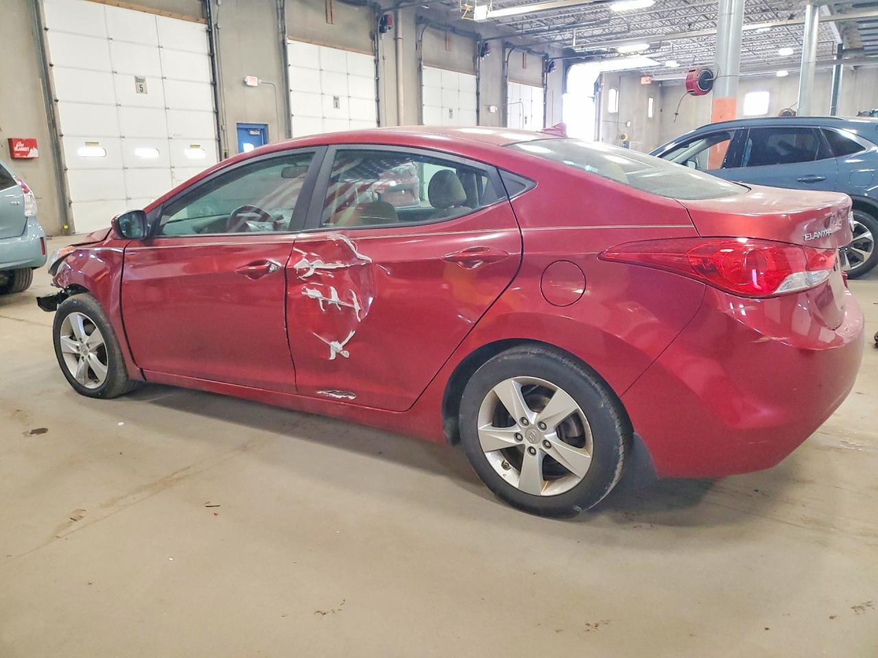 2013 Hyundai Elantra Gls - Фото 2