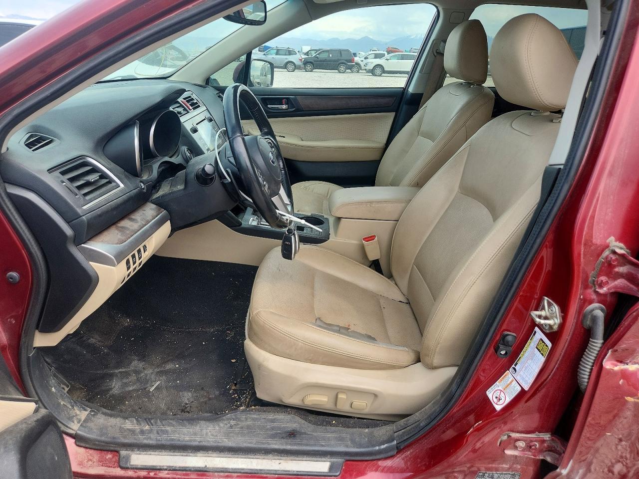 2016 Subaru Outback 3.6R Limited - Image 7
