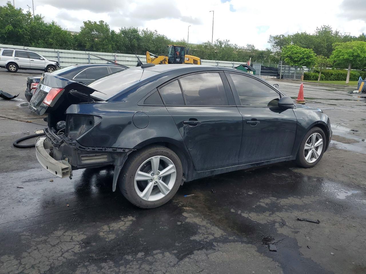 2015 Chevrolet Cruze Ls - Фото 3