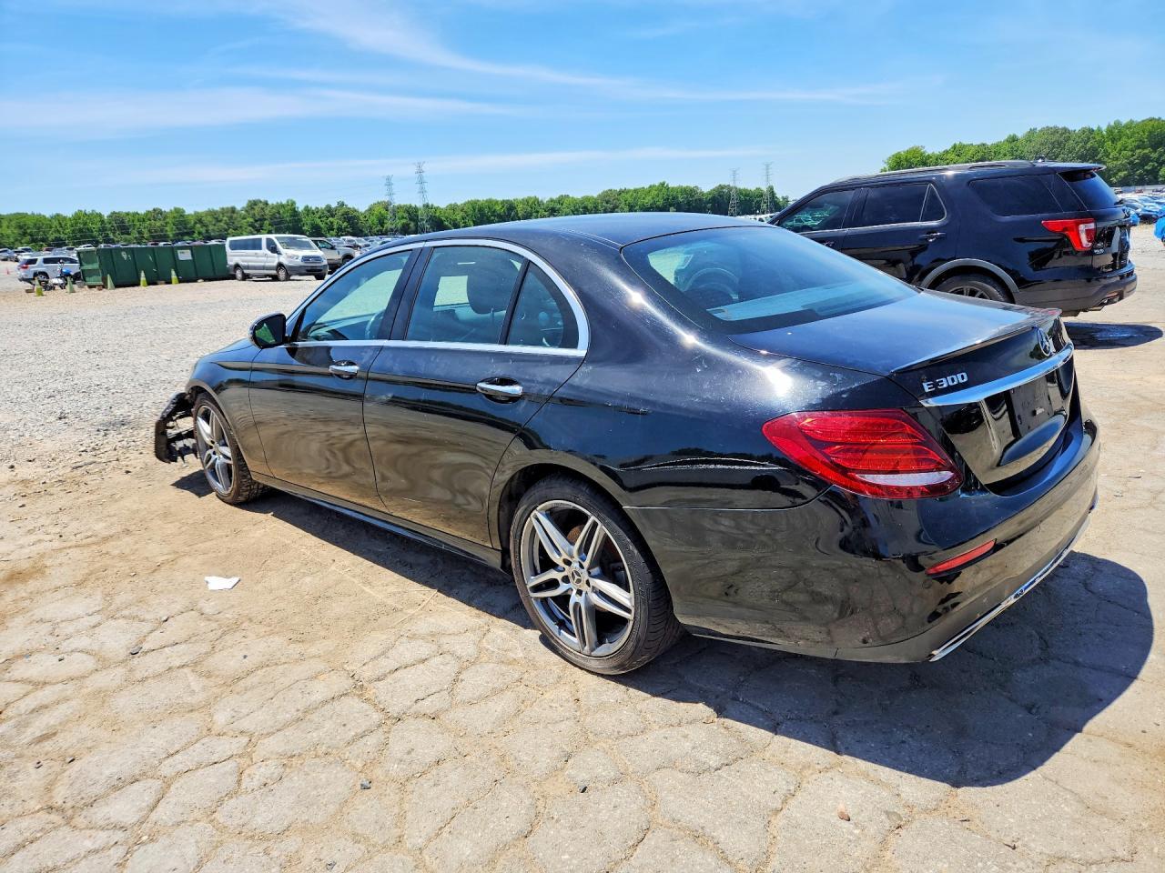 2018 Mercedes-Benz E 300 - Image 2