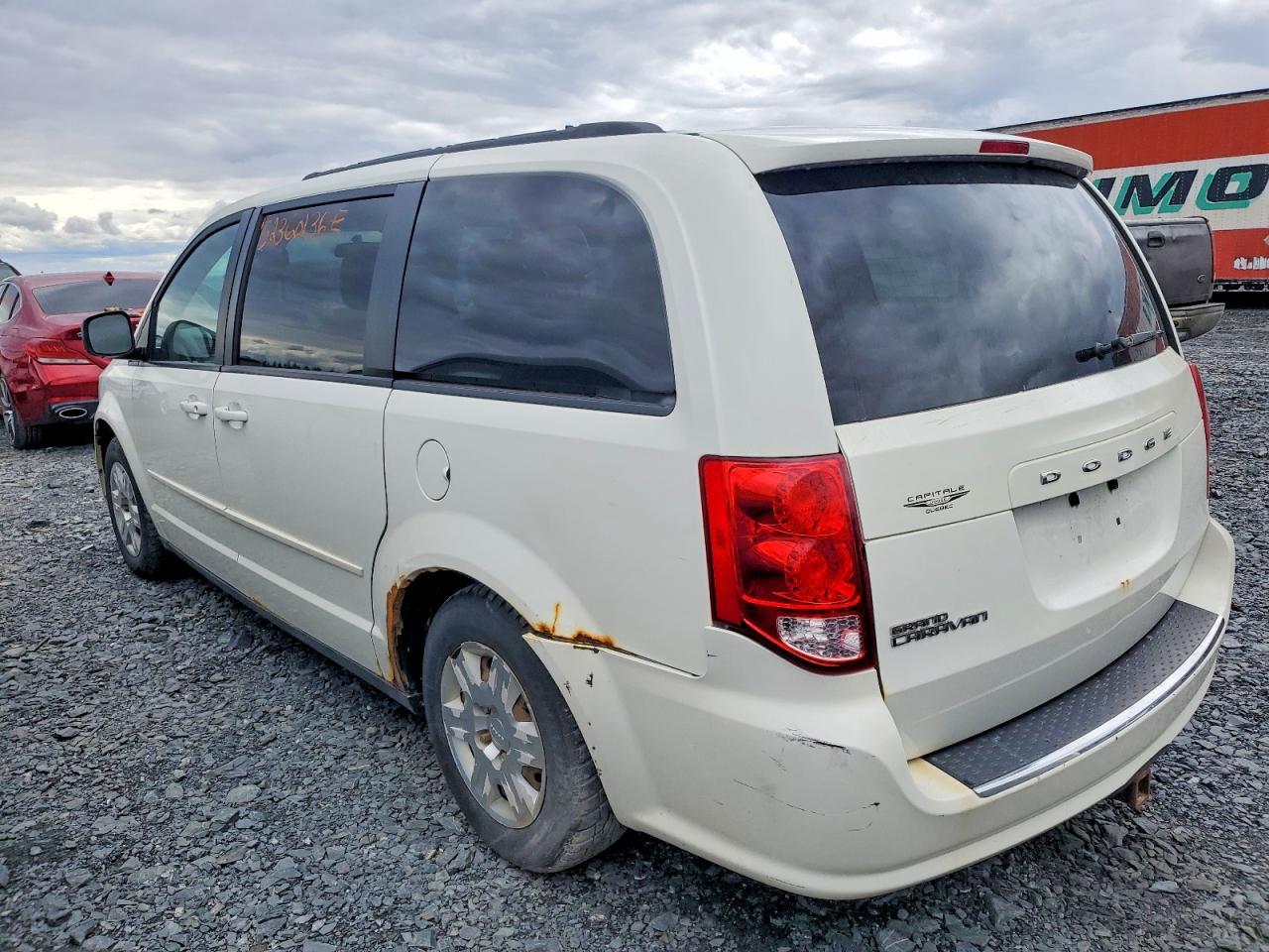2013 Dodge Grand Caravan Se - Image 2