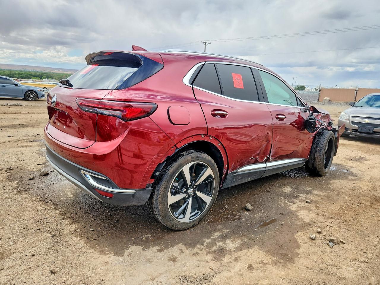 2022 Buick Envision Essence - Image 3