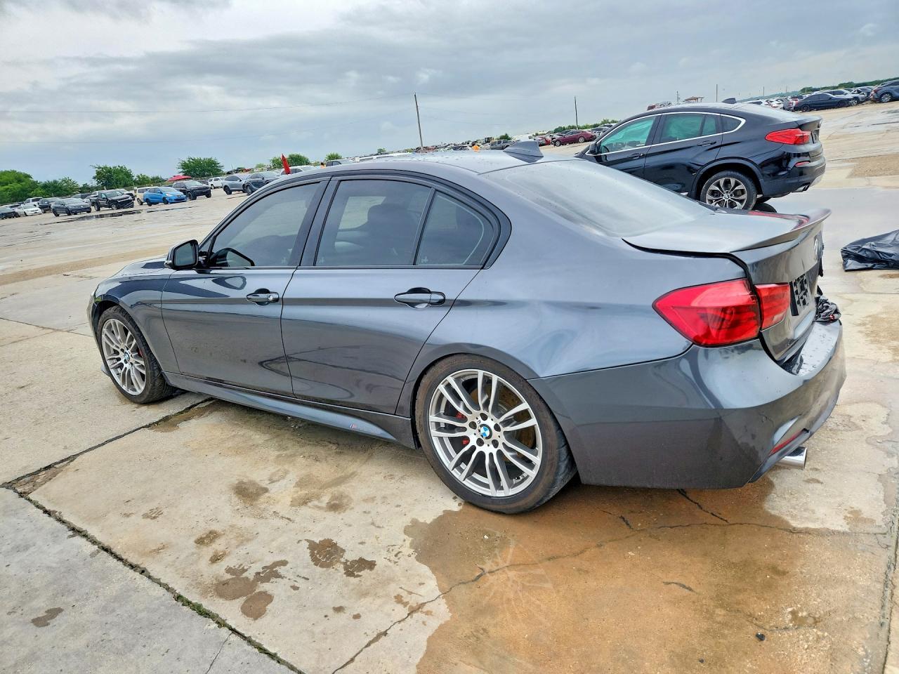 2014 BMW 335 I - Фото 2