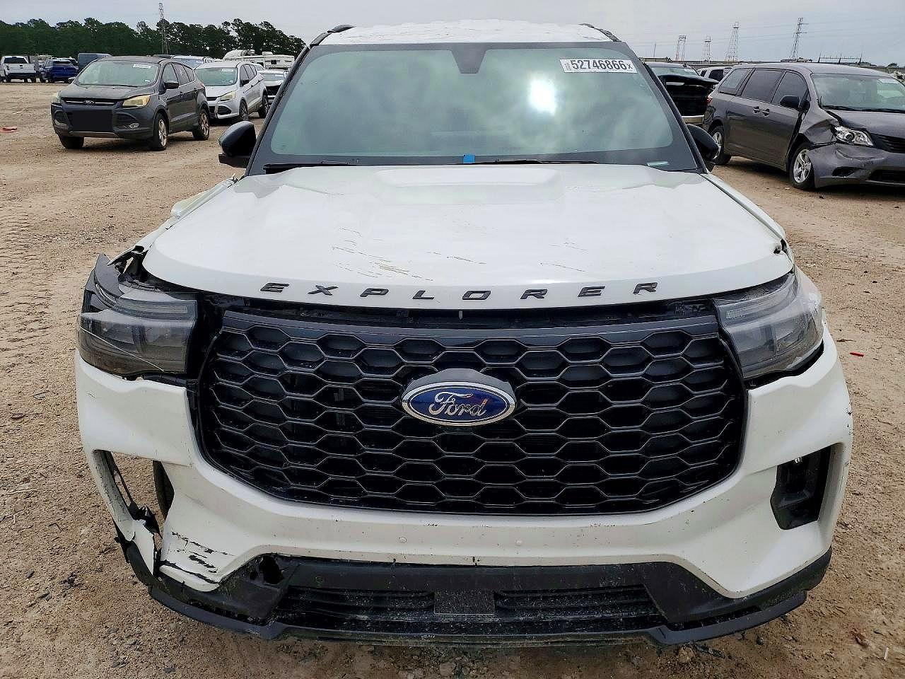 2025 Ford Explorer St-Line - Фото 5