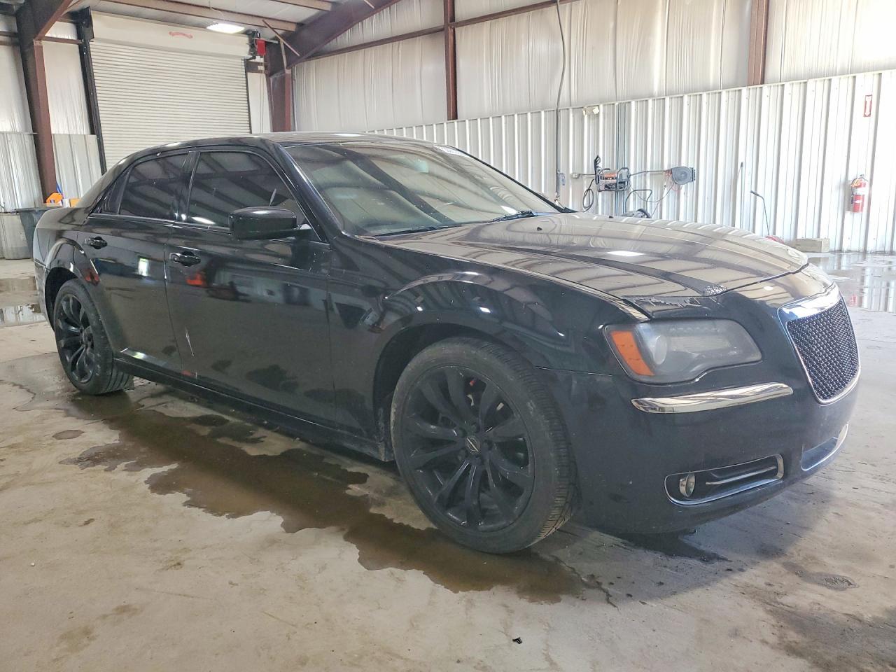 2014 Chrysler 300 S - Фото 4