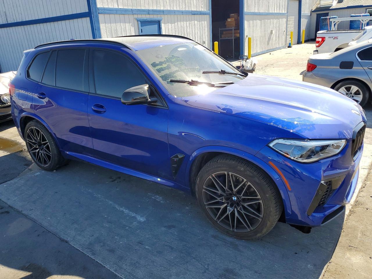 2020 BMW X5 M - Фото 4