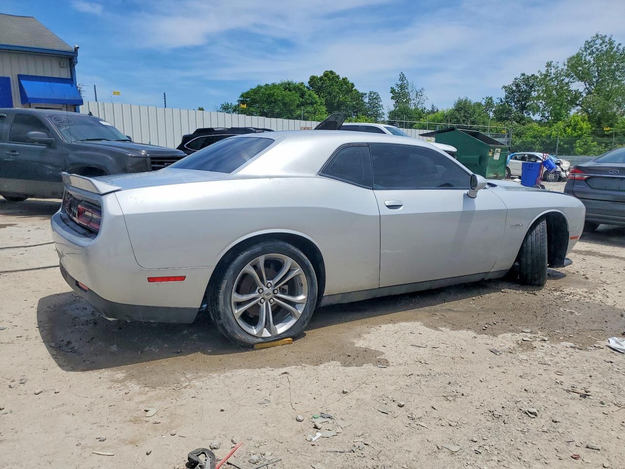 2022 Dodge Challenger R - Фото 3