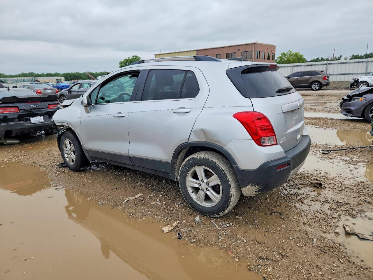 2016 Chevrolet Trax 1Lt - Image 2