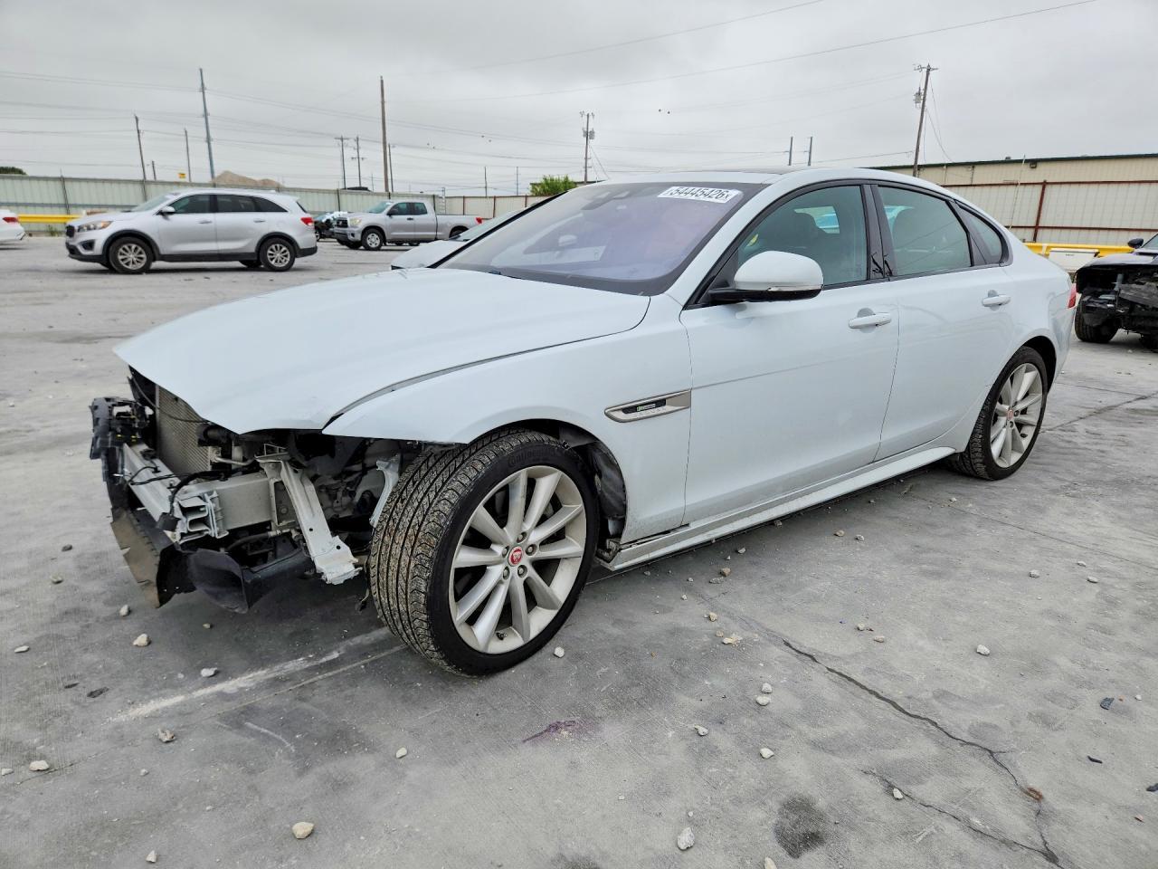 2016 Jaguar Xf R - Sport