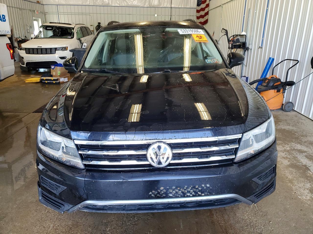 2020 Volkswagen Tiguan Se - Фото 5