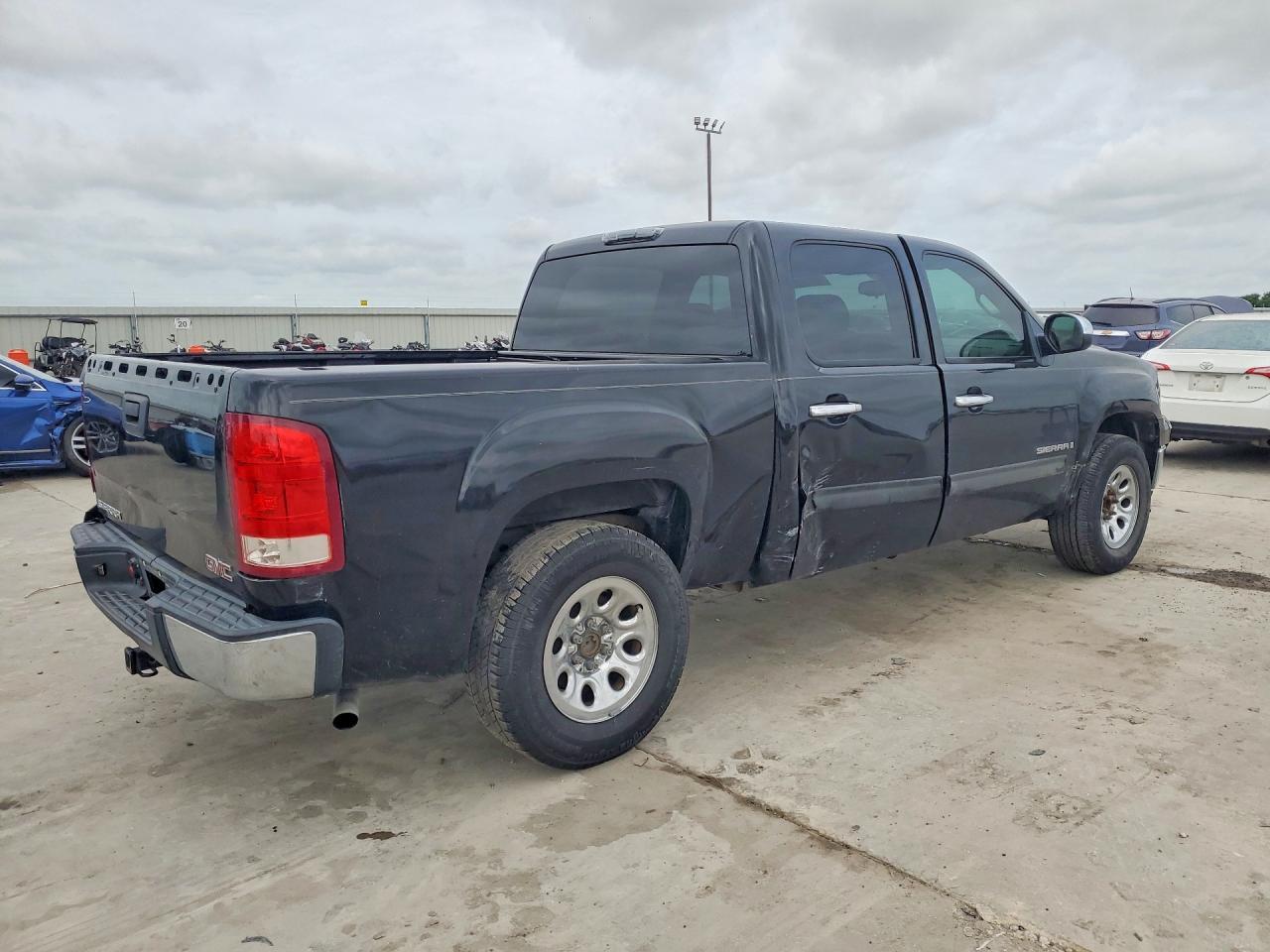 2009 GMC Sierra C1500 - Фото 3