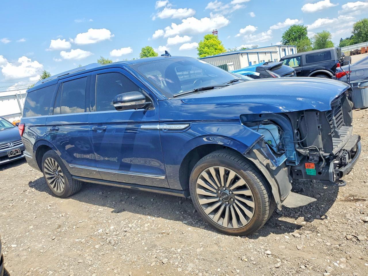 2020 Lincoln Navigator Reserve - Фото 4