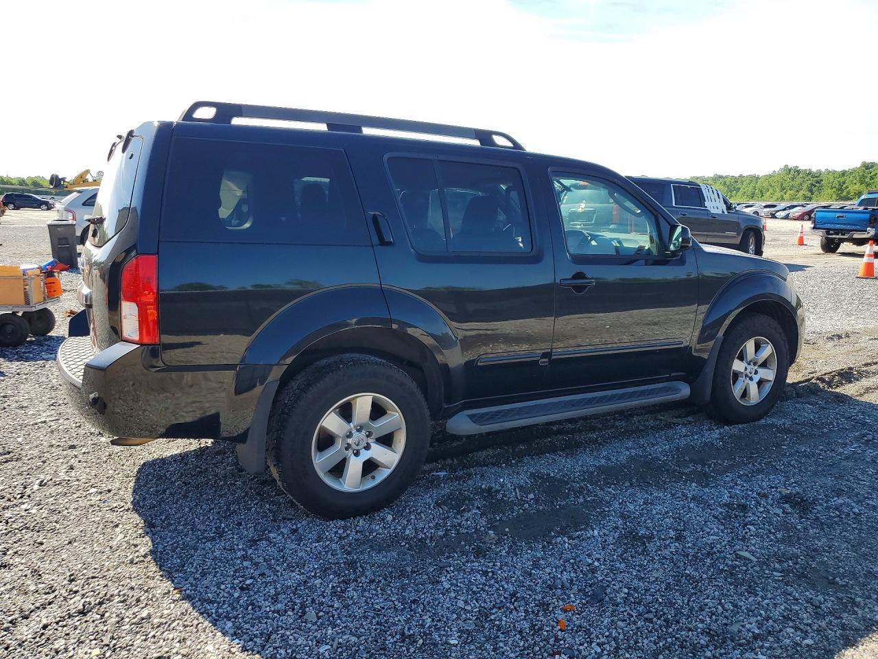 2012 Nissan Pathfinder S - Фото 3