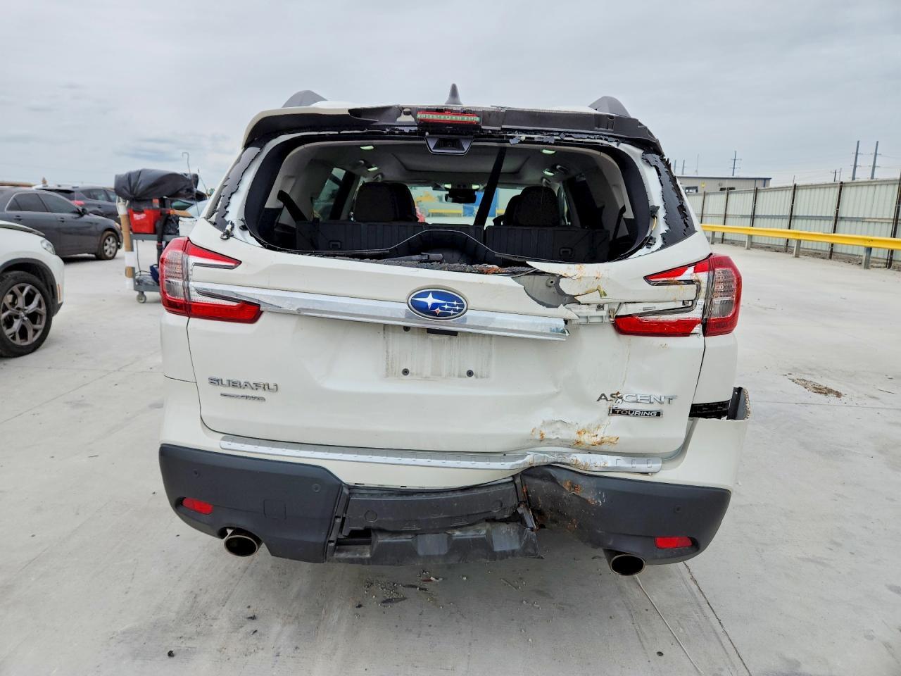 2023 Subaru Ascent Touring - Фото 6