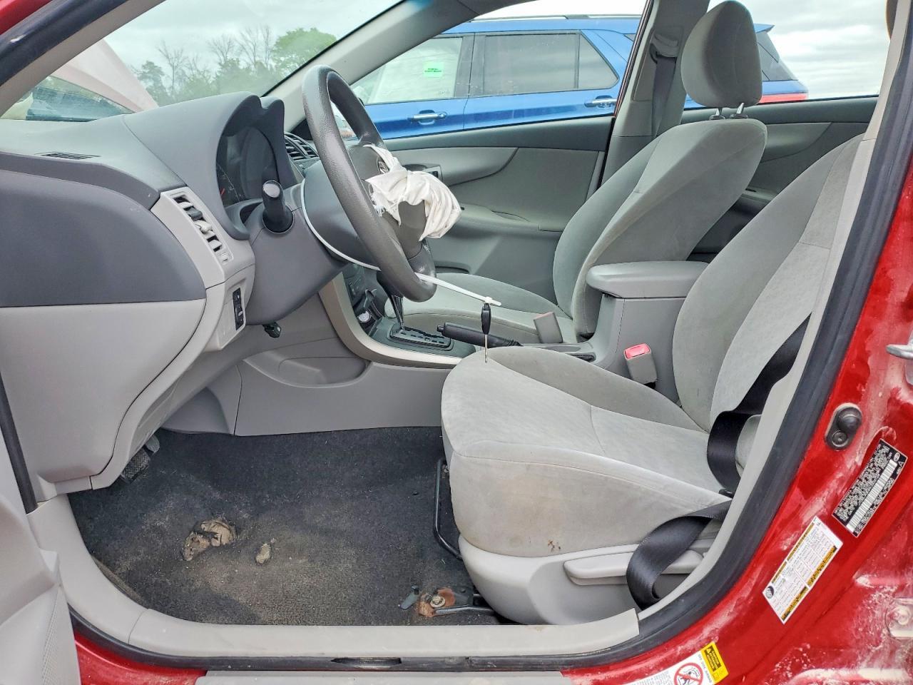 2009 Toyota Corolla Le - Image 7