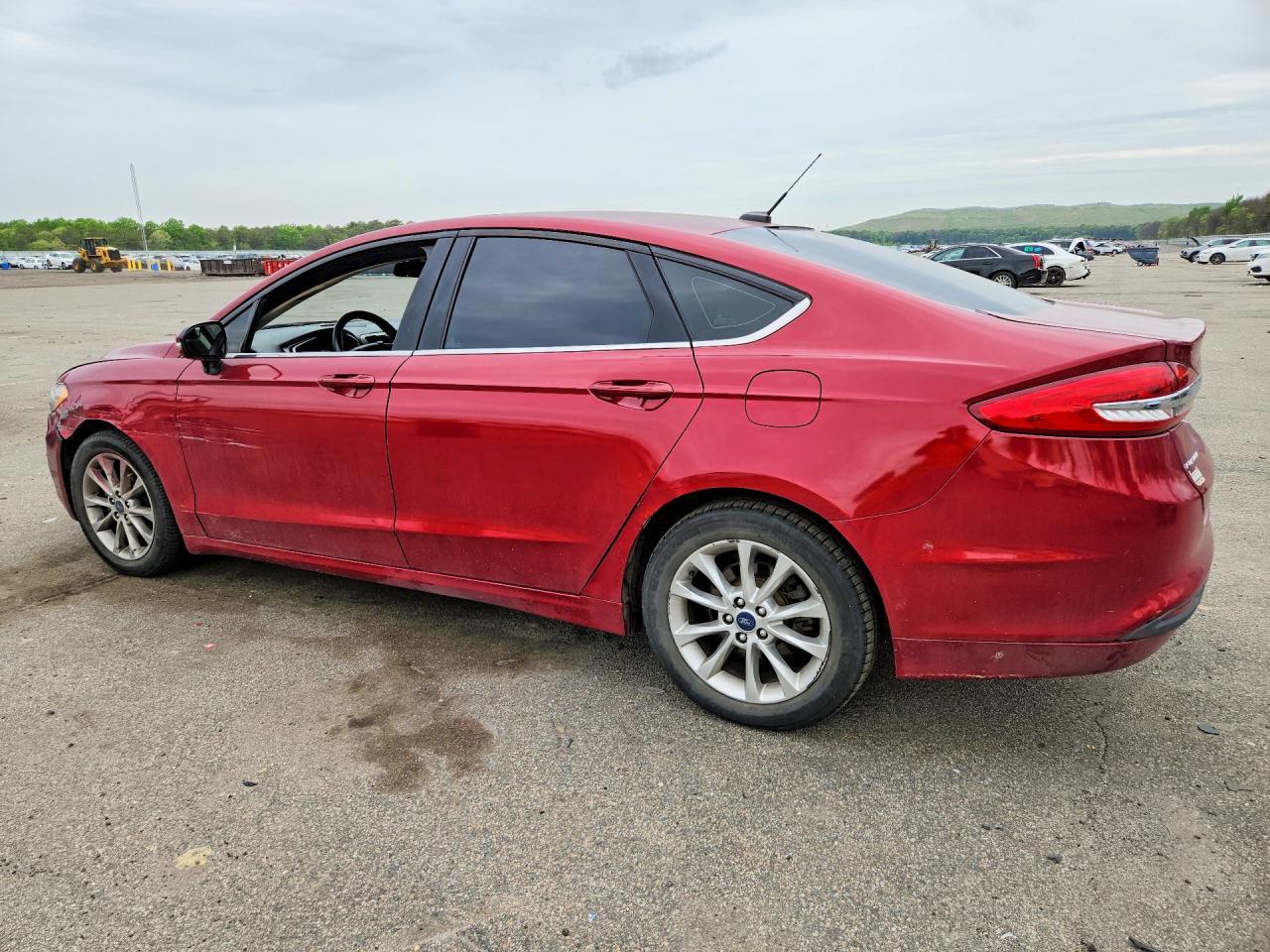 2017 Ford Fusion Se - Фото 2