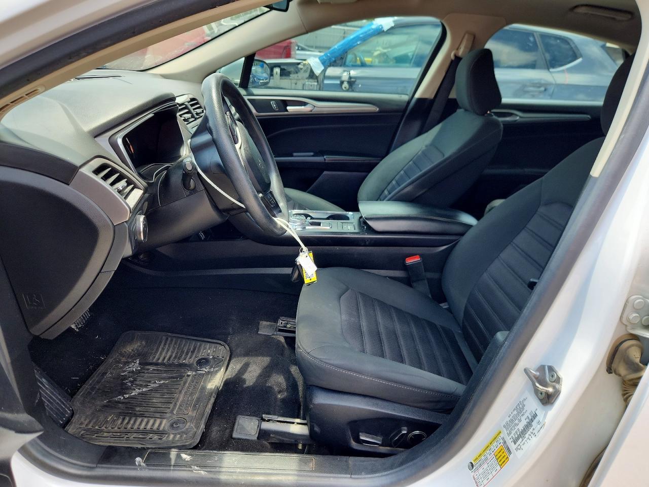 2020 Ford Fusion Se - Image 7