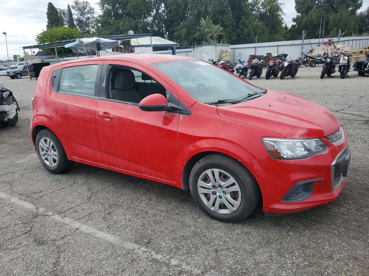 2020 Chevrolet Sonic - Фото 4