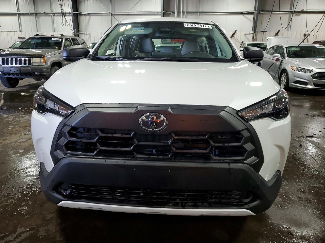 2026 Toyota Corolla Cross L - Image 5