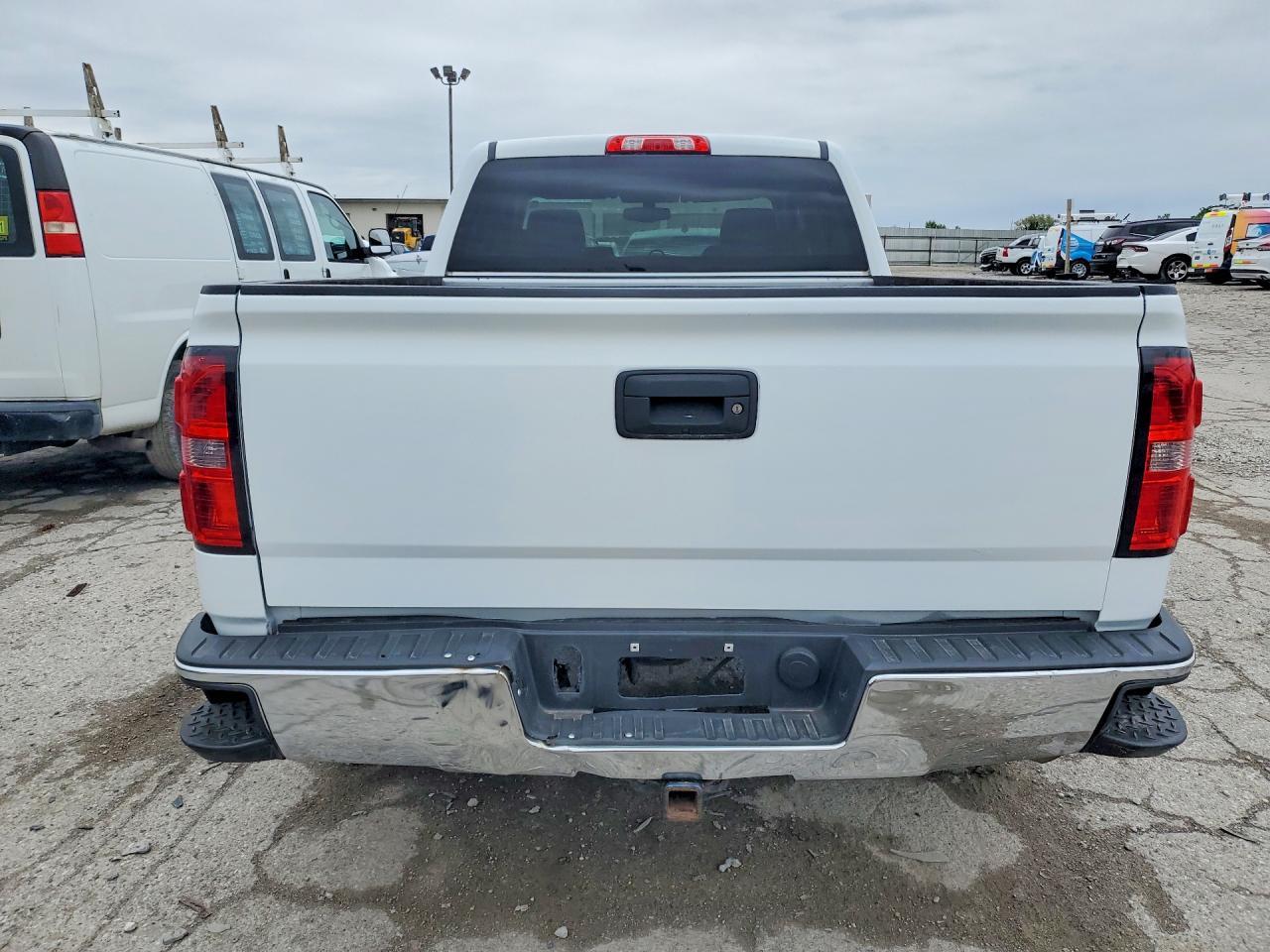 2017 Chevrolet Silverado K1500 - Image 6