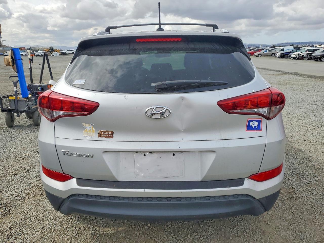 2017 Hyundai Tucson Se - Image 6
