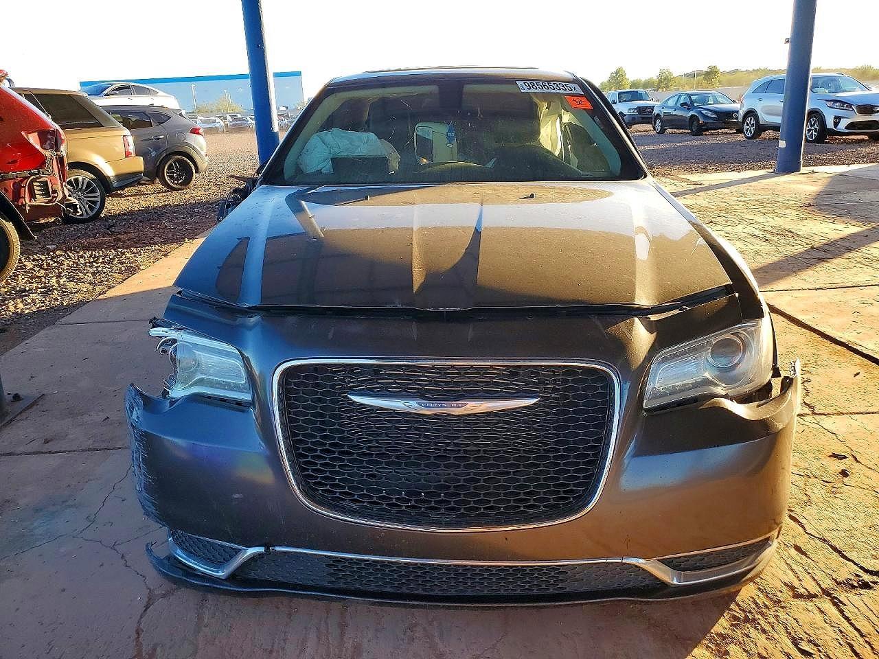 2016 Chrysler 300 Limited - Image 5